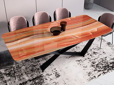 Стол из оникса "Астра"