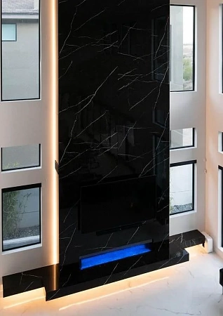 Облицовка порталов каминов искусственным камнем - пример выполнения