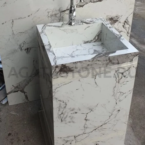 Напольная раковина из искусственного камня под белый мрамор на заказ