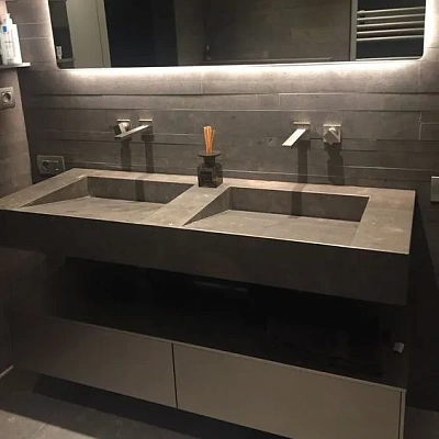 Консольная двойная раковина из керамогранита под бетон