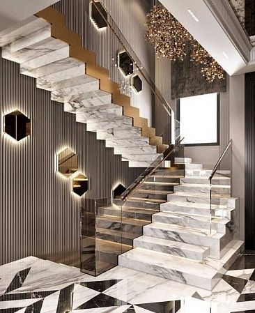 Облицовка лестниц натуральным камнем в Москве - пример выполнения
