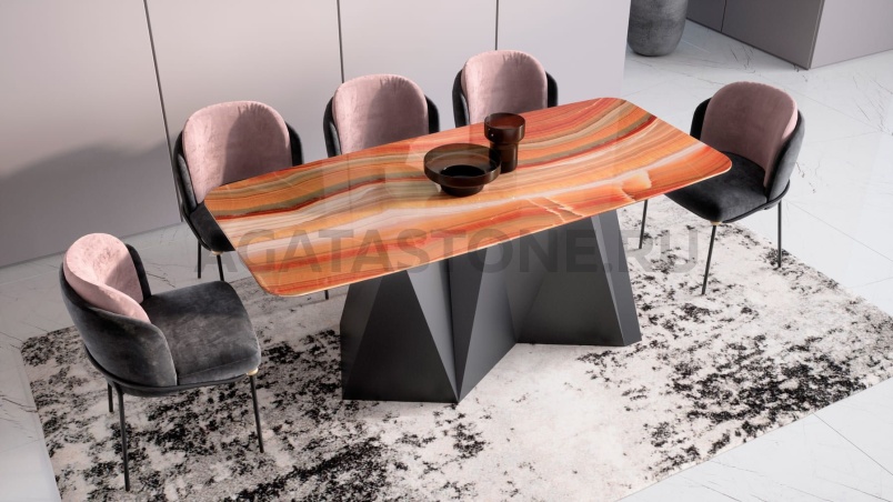 Стол из оникса "Стоун" на заказ