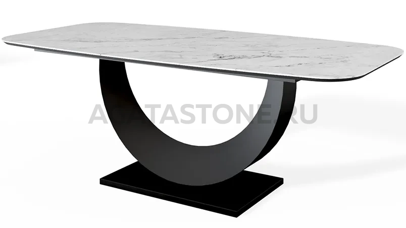 Стол из мрамора "Moon" на заказ