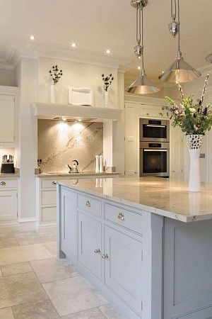 Фартук для кухни из натурального камня - пример выполнения