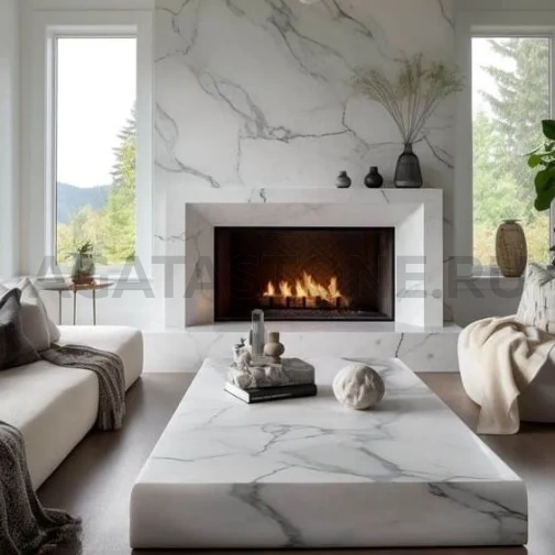 Отделка камина мрамором в классическом стиле на заказ