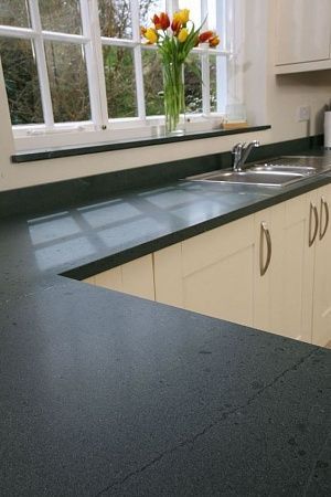 Подоконники из натурального камня - пример выполнения