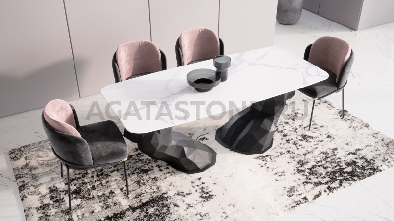 Стол из мрамора "Венера" на заказ