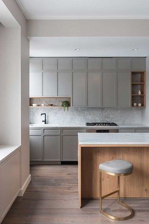 Облицовка фартука кухни керамогранитом - пример выполнения